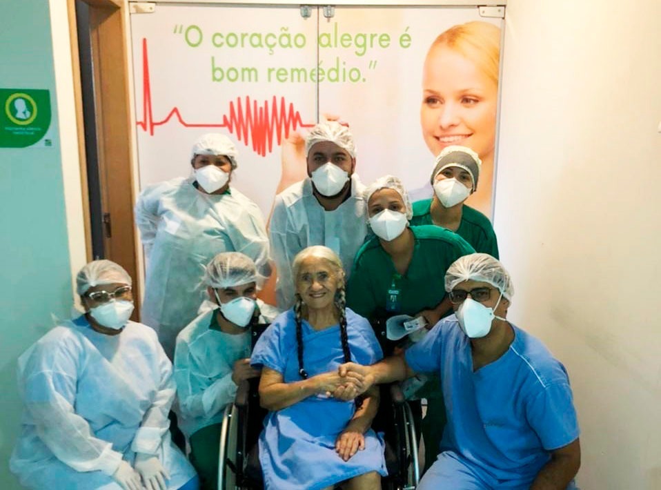 Paciente do Hospital Regional de São Luís de Montes Belos tem alta